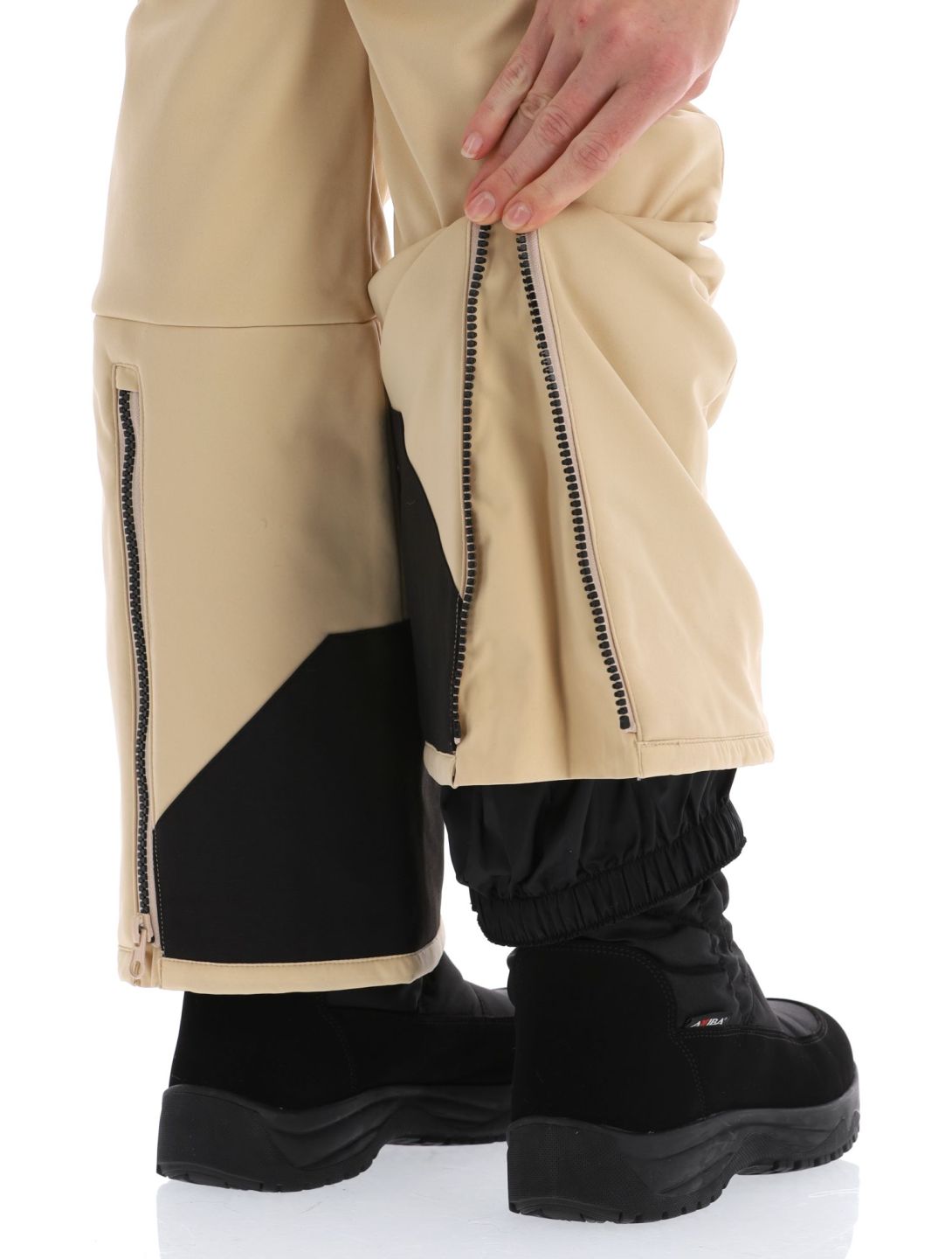 Brunotti, Coldlake pantalones de esquí softshell mujeres Canvas beige 