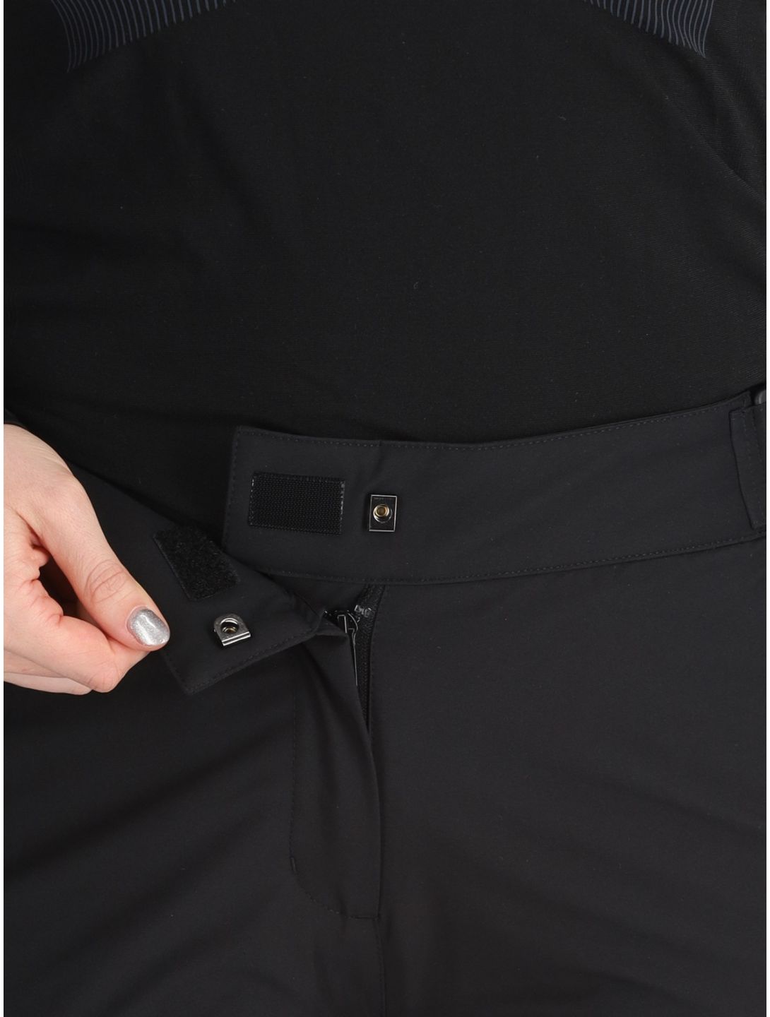 Maier Sports, Vroni Slim 2.0 pantalones de esquí modelo pequeño mujeres Black negro 