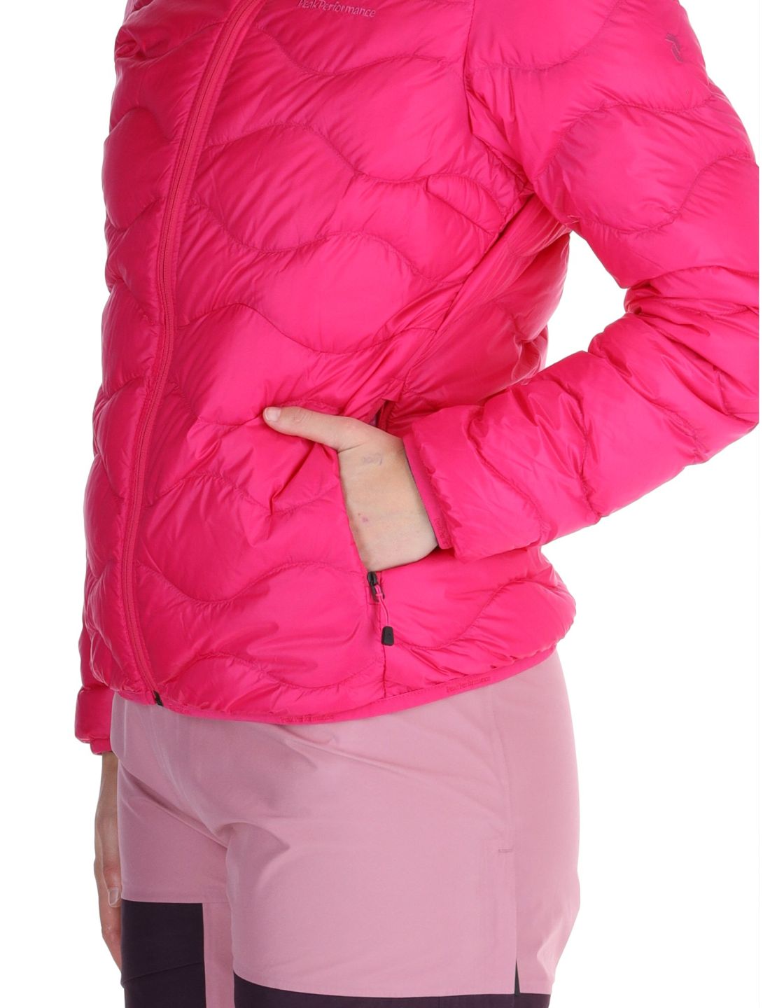 Peak Performance, W Helium Down Hood chaqueta de plumas mujeres Beetroot Purple púrpura 