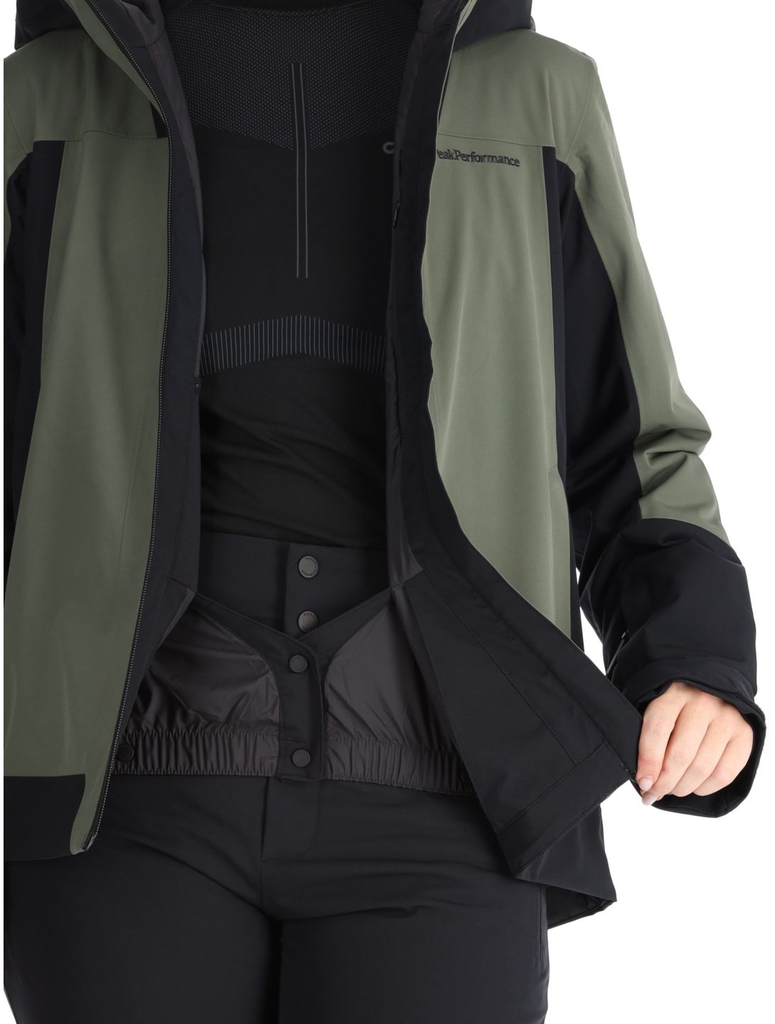 Peak Performance, W Rider Tech 2L chaqueta de esquí mujeres Pine Needle / Black negro, verde 