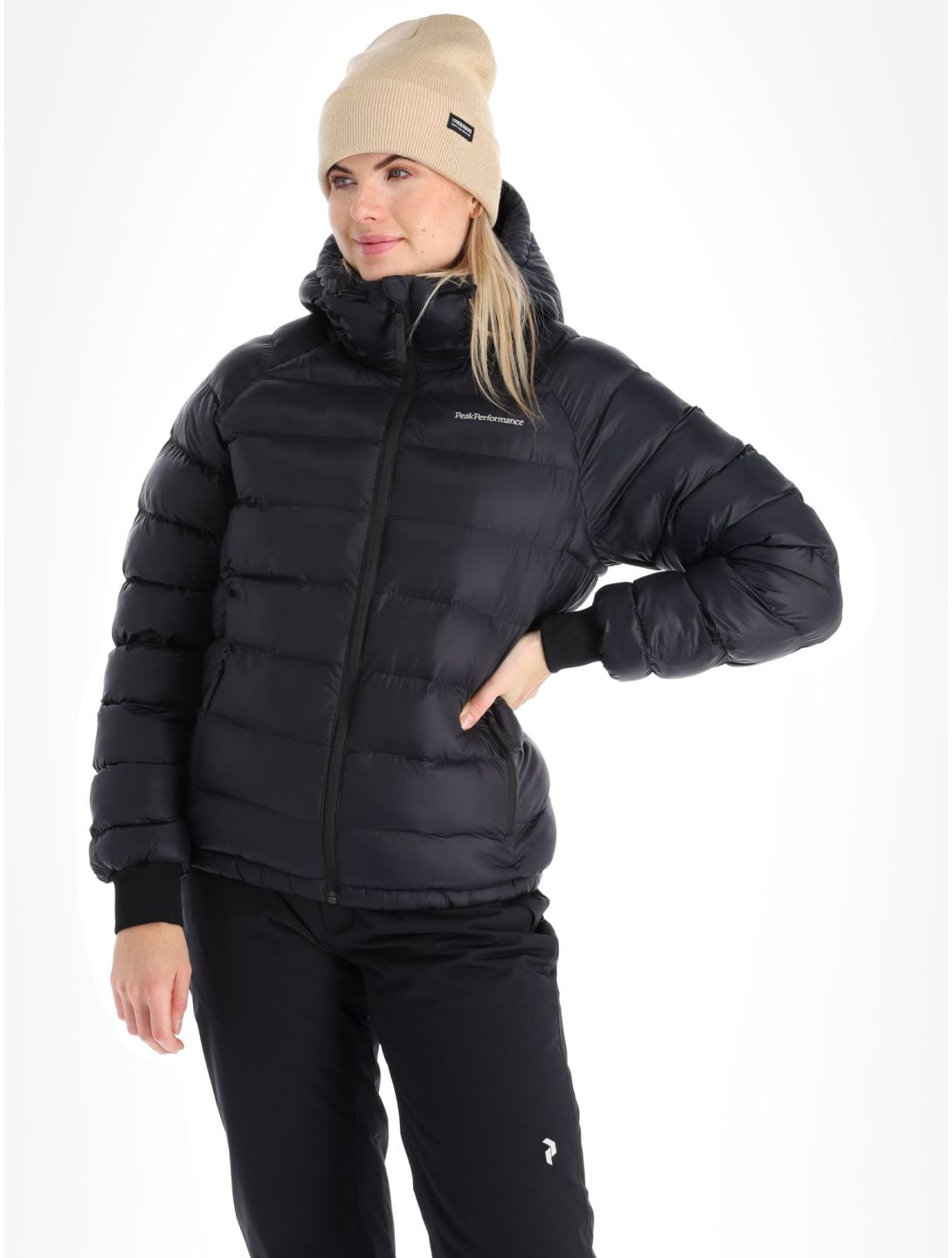 Peak Performance, W Tomic Insulated Hood chaqueta de plumas mujeres Black negro 