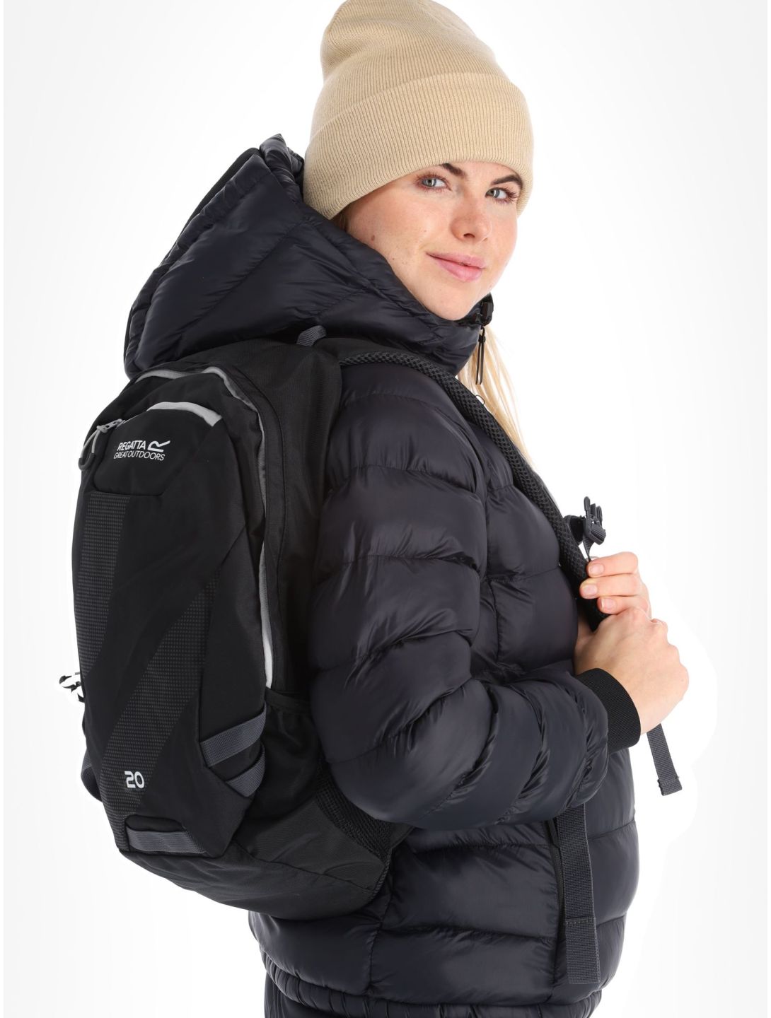 Peak Performance, W Tomic Insulated Hood chaqueta de plumas mujeres Black negro 